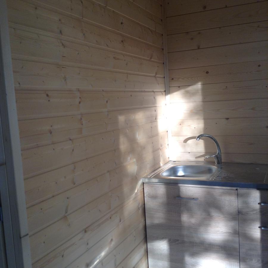 Kameralny Domek Drewniany Letniskowy W Mikolajkach Mikołajki Exteriör bild